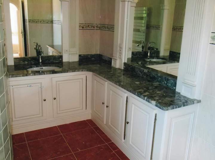 Plan salle de bain marbre Chanceaux-sur-Choisille